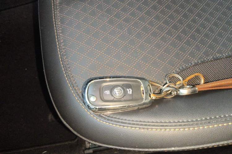 Used Buick Verano 2023 Pro Enjoyment Edition Vehicle Key
