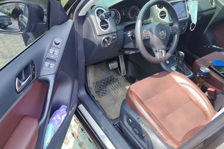 Used Volkswagen Tiguan 2013 2.0 TSI Automatic All-Wheel-Drive Flagship Edition