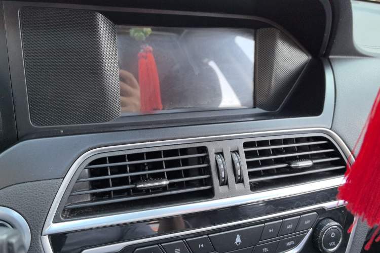 Used Leopaard CS10 2017 1.5T CVT Luxury Model Audio And AC Panel