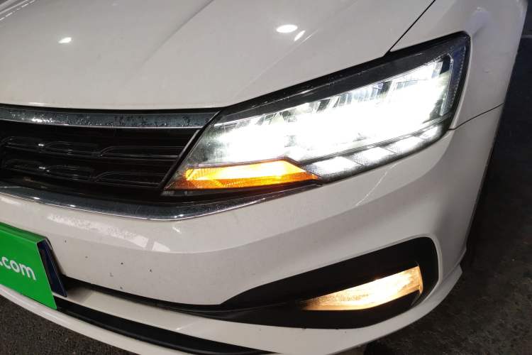 Used Volkswagen Lamando 2021 230TSI DSG Fashion Edition