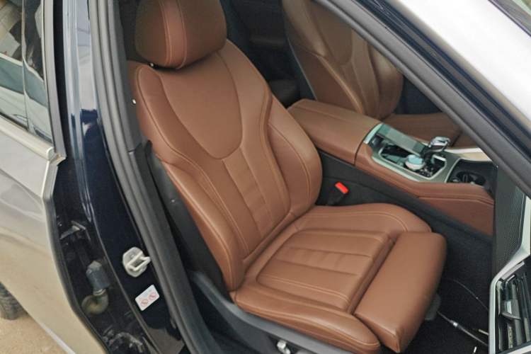 Used BMW X6 2021 xDrive40i M Sport Package
