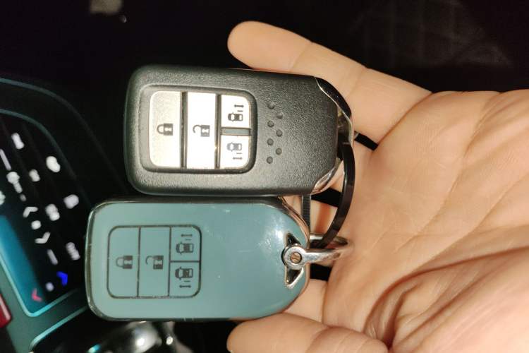 Used Honda Elysion 2016 2.4L Comfort Edition
