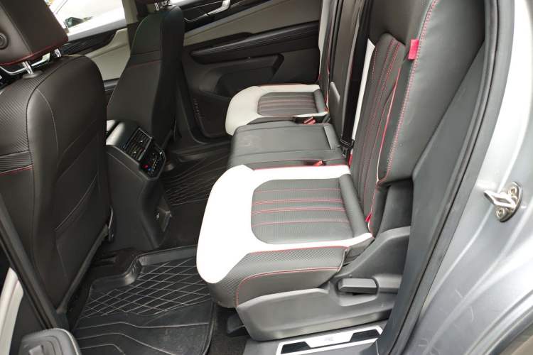 Used Volkswagen Teramont X 2023 380TSI Four-Wheel Drive Luxury Edition Interior 4