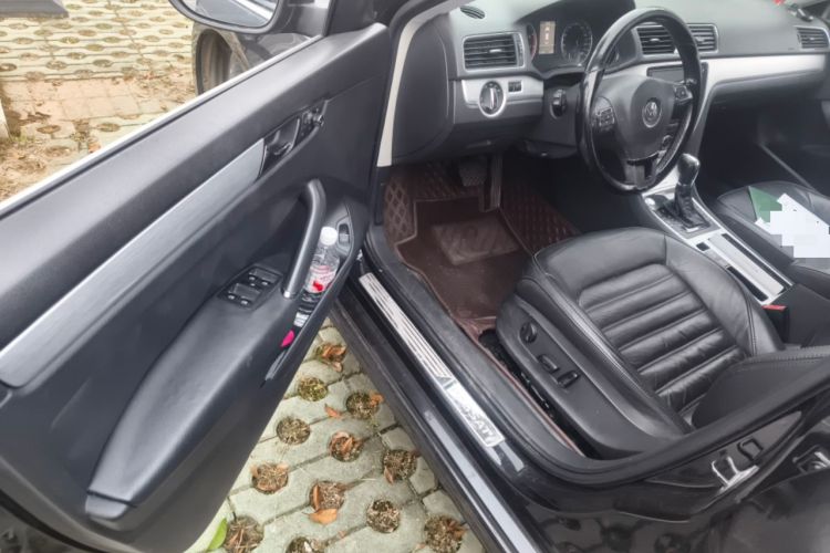 Used Volkswagen Passat 2013 1.8TSI DSG Ultimate Edition