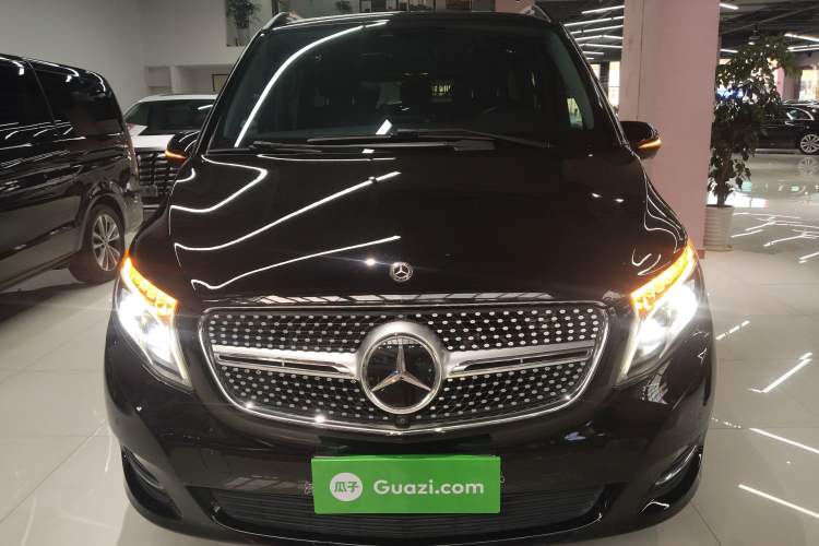 Used Mercedes-Benz V-Class 2018 V 260 Prestige Edition China VI
