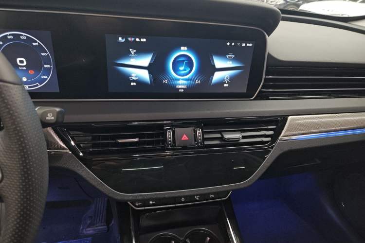 Used Hongqi HS5 2022 2.0T Smart Connect Flagship All-Wheel-Drive Version