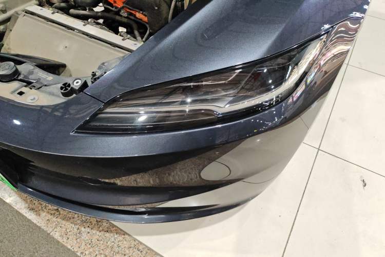 Used Tesla Model 3 2023 Rear-Wheel-Drive Version