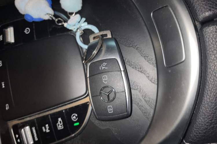 Used Mercedes-Benz C-Class 2020 C 260 Coupe Vehicle Key
