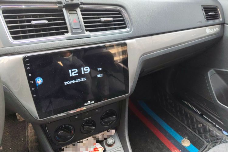 Used Volkswagen Gran Lavida 2015 1.6L Manual Fashion Edition