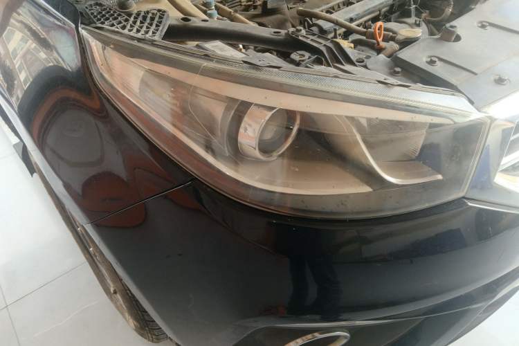 Used Chery Tiggo 3 2014 1.6L Manual Zhishang Edition Right Front Headlight