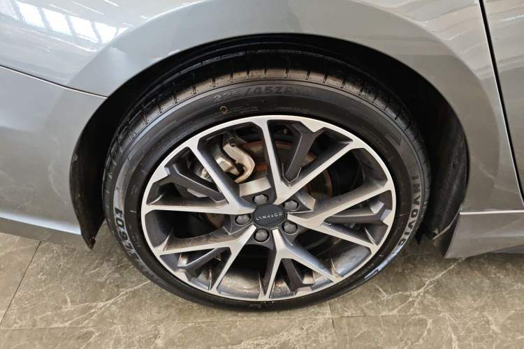 Used Lynk & Co 03 2022 2.0TD DCT JingPro