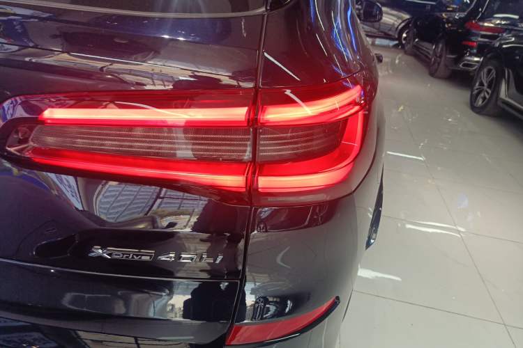 Used BMW X5 2022 Restyled xDrive 40Li M Sport Package
