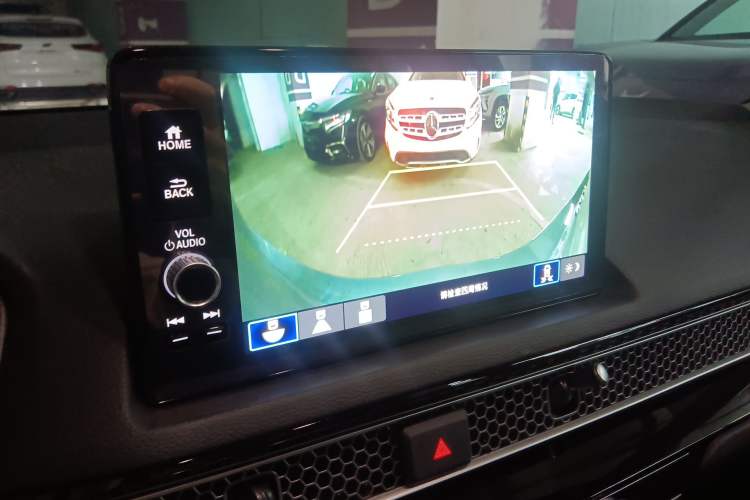 Used Honda Civic 2025 240TURBO CVT Smart & Fun Plus Audio And AC Panel