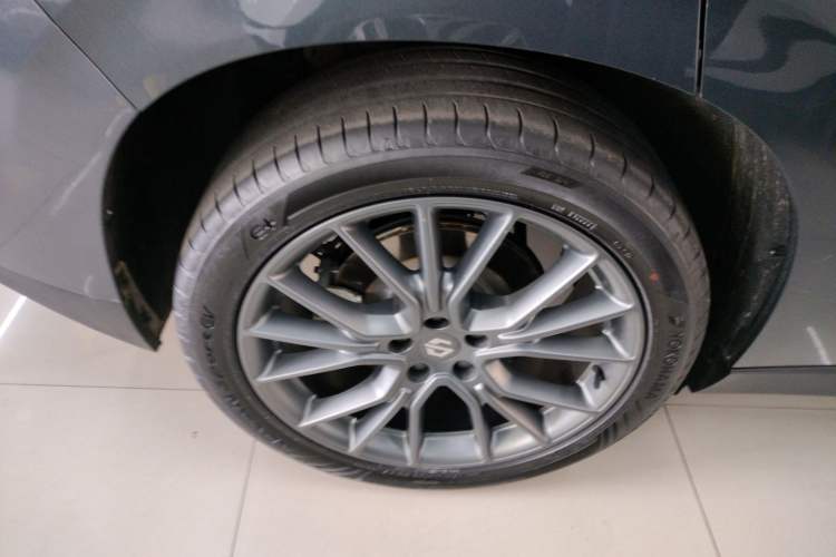 Used Leapmotor C10 2024 210 Comfort Edition Right Rear Wheel Hub