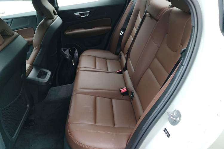 Used Volvo S60 2025 B4 Zhiyuan Luxury Edition Left Rear Seat