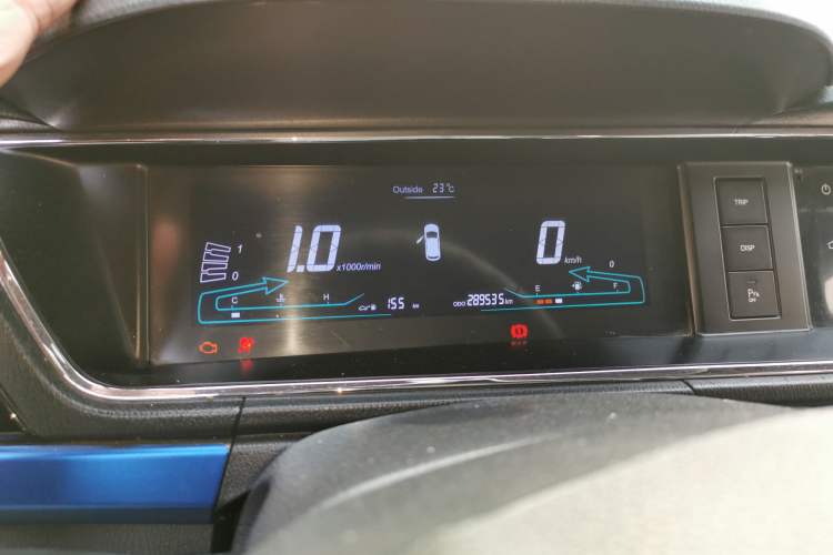 Used CHANGAN KAICHENG Oushang A600 2016 1.5L Manual Luxury 7-Seater Instrument Cluster