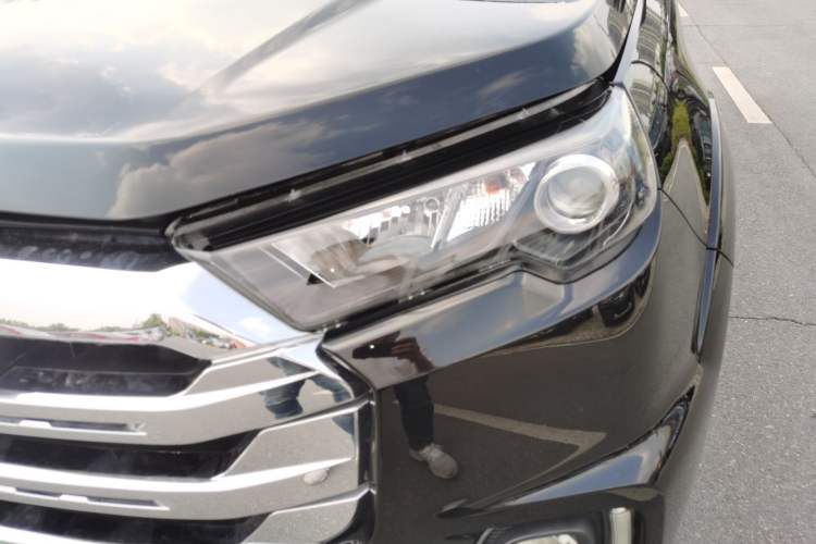 Used JMC Yuhu 7 2022 2.0T Manual Diesel Two-Wheel Drive Comfort Plus Long Wheelbase