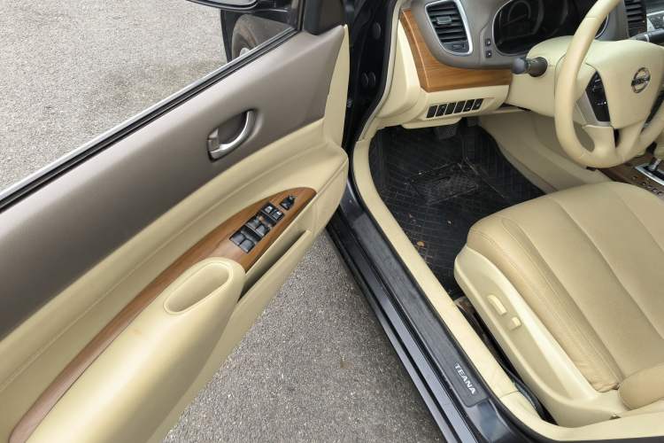 Used Nissan Teana 2012 2.0L XL Smart Enjoyment Version