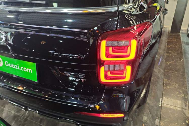 Used GAC Trumpchi GS8 2021 390T Two-Wheel-Drive Dark Knight Edition
