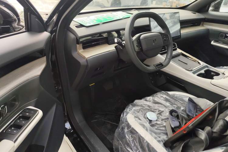 Used JETOUR Shanhai L6 2024 1.5TD DHT MAX Driver Seat