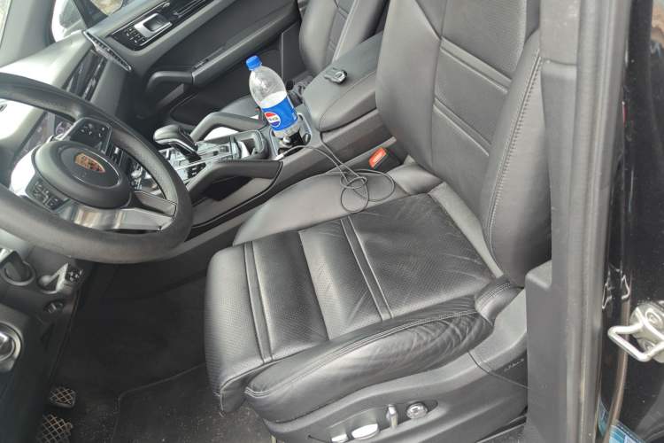 Used Porsche Cayenne 2019 Cayenne 3.0T Left Front Seat