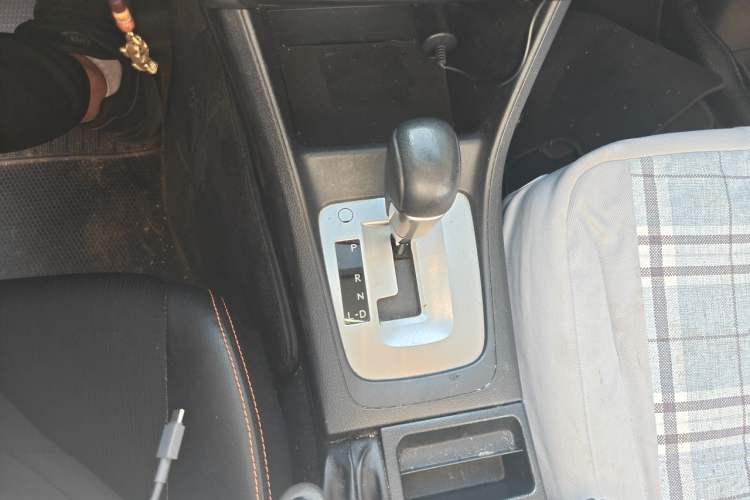 Used Subaru XV 2014 2.0i Comfort Edition