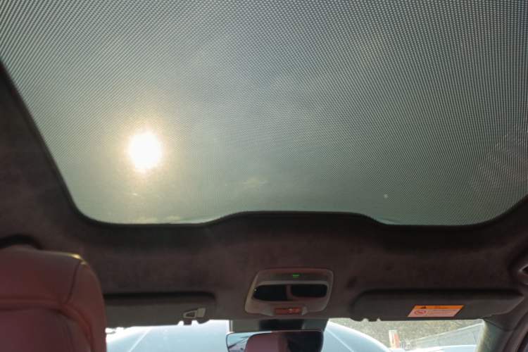 Used Nio EC6 2022 75 kWh Sport Edition Headliner