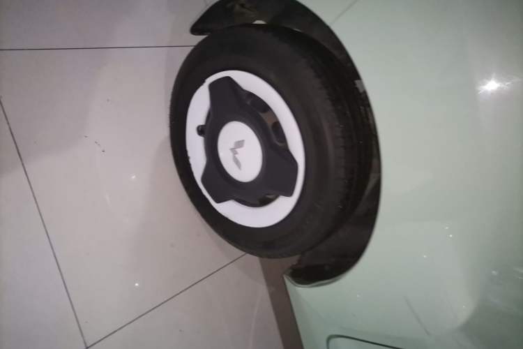 Used Wuling Hongguang MINIEV 2020 Freedom Version Lithium Iron Phosphate Right Rear Wheel Hub