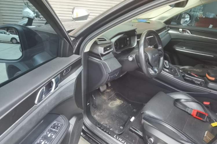 Used Lynk & Co 01 2021 2.0TD Two-Wheel-Drive Pro Trim
