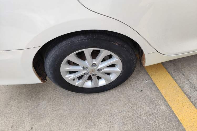 Used Toyota Camry 2015 2.0G Premier Edition Exterior 5