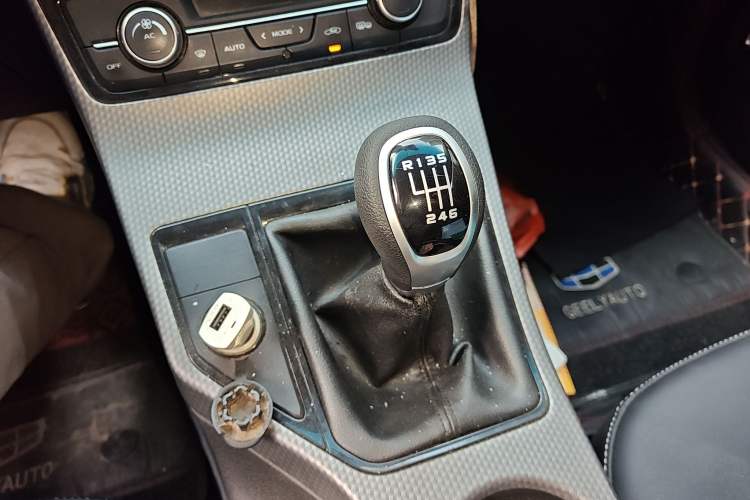 Used Geely Auto Emgrand GS 2016 Elegant Edition 1.8L Manual LingShang Model