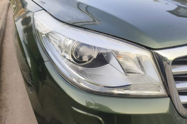 Used Haval H9 2016 2.0T Four-Wheel Drive Luxury Version 5 Seats