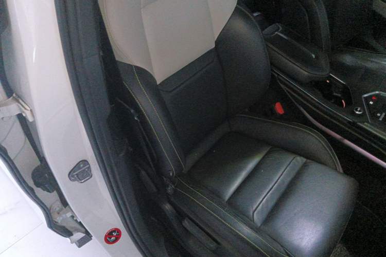Used Lynk & Co 05 2020 2.0TD Two-Wheel Drive Zhaoyang Plus
