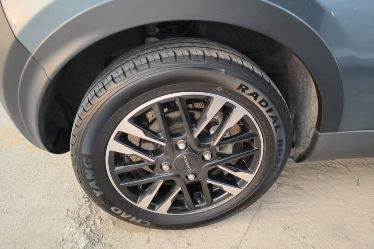 Used Chery Little Ant 2022 Revised Version Sweet Pink Edition Half-Sugar Version Lithium Iron Phosphate 30.7 kWh 30 kW 301 km