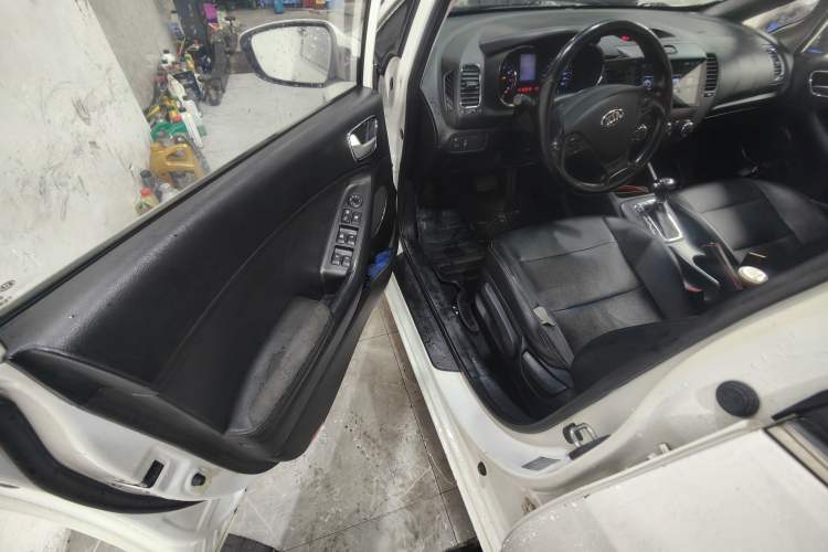 Used Kia K3 2013 1.6L Automatic GLS