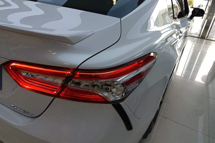 Used Toyota Camry 2021 2.0S FENGSHANG Edition