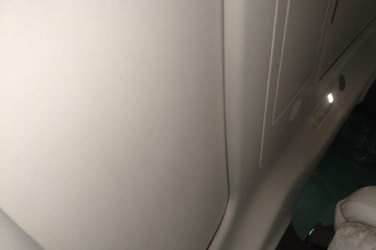 Used Li Auto MEGA 2024 Ultra Model