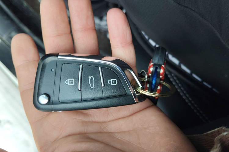 Used Toyota YARiS L Zhi Xuan 2021 1.5L CVT Leading Edition