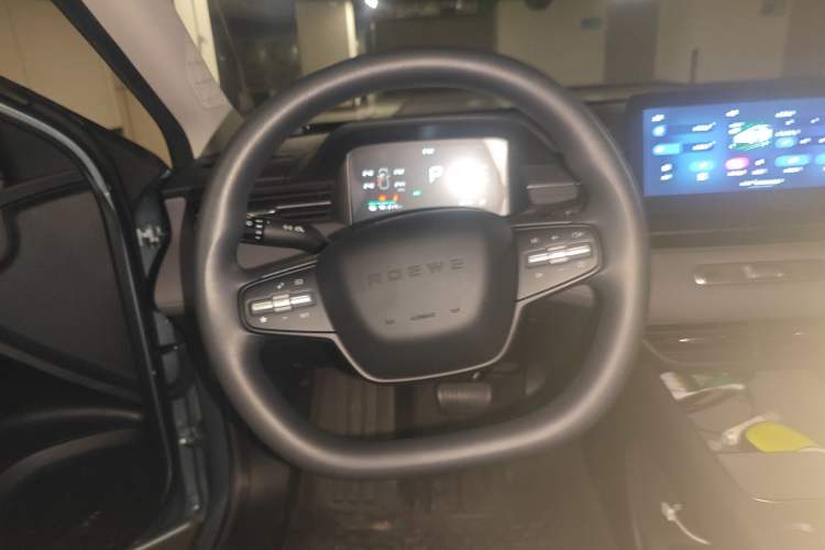 Used Roewe D6 2025 450 km Premium Edition
