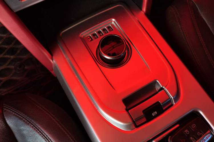 Used Land Rover Discovery Sport 2017 2.0T PURE
