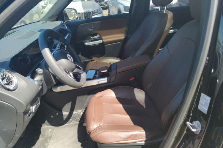 Used Mercedes-Benz GLB 2022 GLB 200 Dynamic Edition Left Front Seat