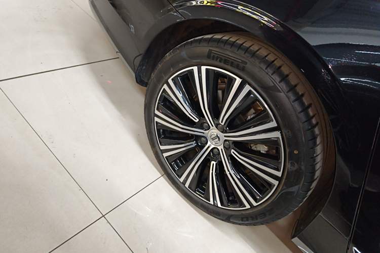 Used Volvo S90 2024 B5 Zhiyuan Luxury Edition