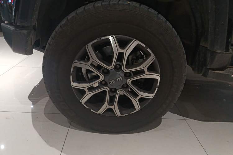 Used BAIC Off-Road BJ40 2024 2.0T Urban Hunter Honor Edition Left Front Wheel Hub