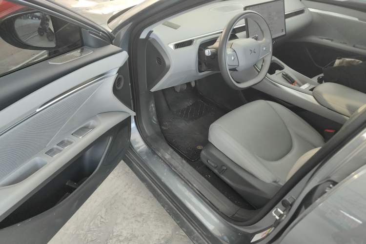 Used XPeng MONA M03 2024 620 with Ultra-Long Range