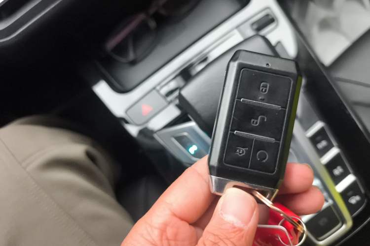 Used BYD Yuan New Energy 2019 EV535 Smart Connect Trendsetting Model Vehicle Key