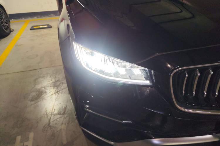 Used Geely Auto Emgrand X7 Sport 2022 1.8TD DCT Zhiya Trim
