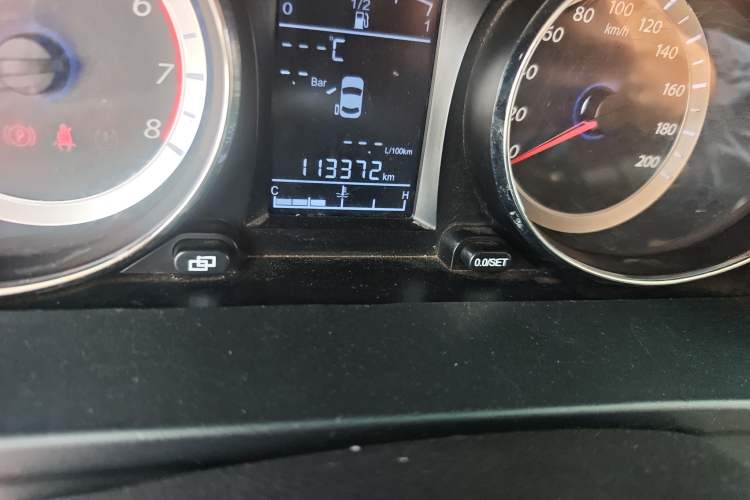 Used FORTHING CM7 2014 2.4L Manual Executive Model