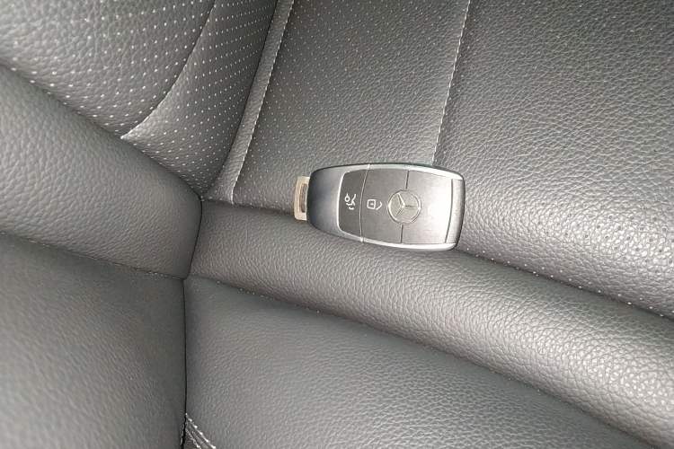 Used Mercedes-Benz GLC 2021 GLC 260 L 4MATIC Dynamic Edition
