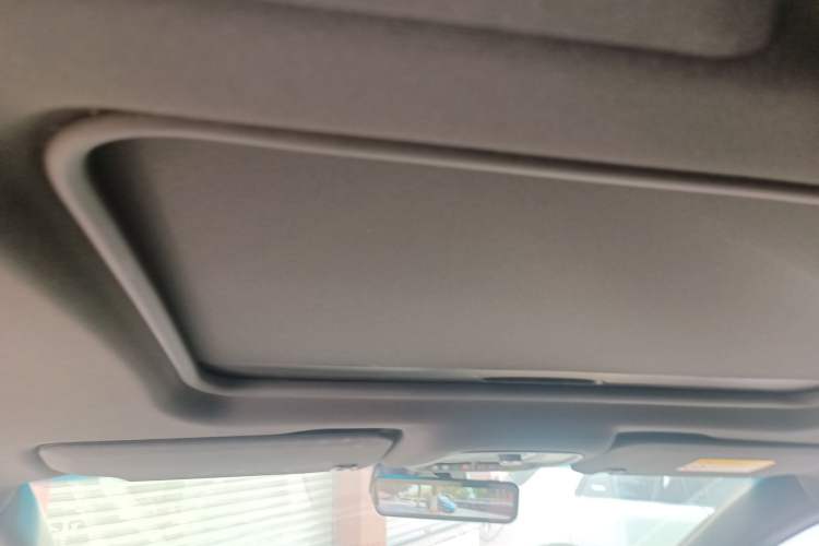 Used Buick GL8 2022 ES Landtrek 653T Flagship Model Headliner