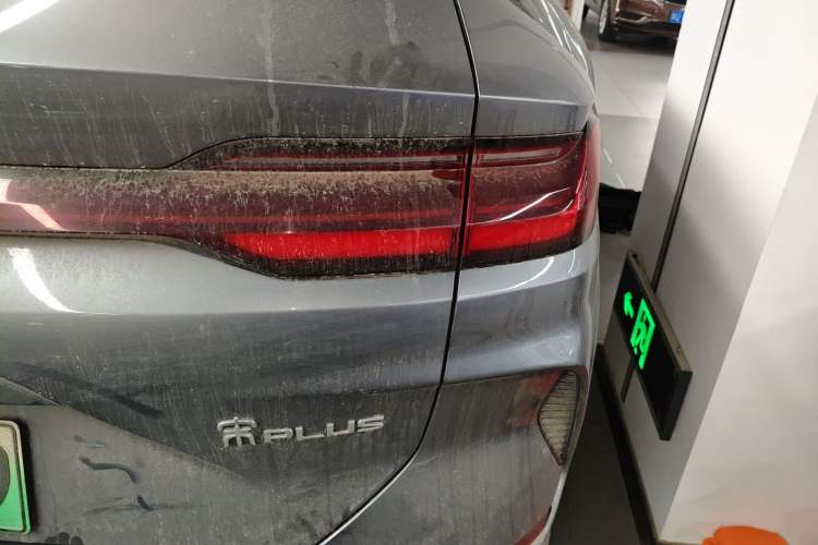 Used BYD Song PLUS New Energy 2023 Champion Edition DM-i 110KM Flagship PLUS Exterior 3